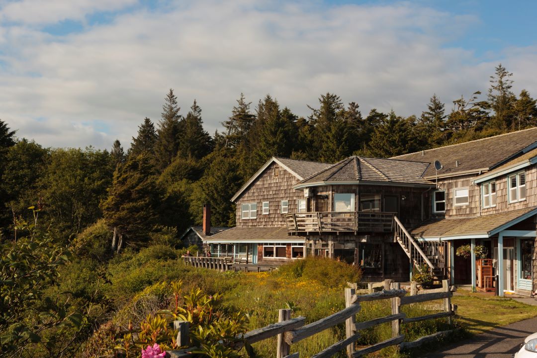 Historic Crater Lake Lodge