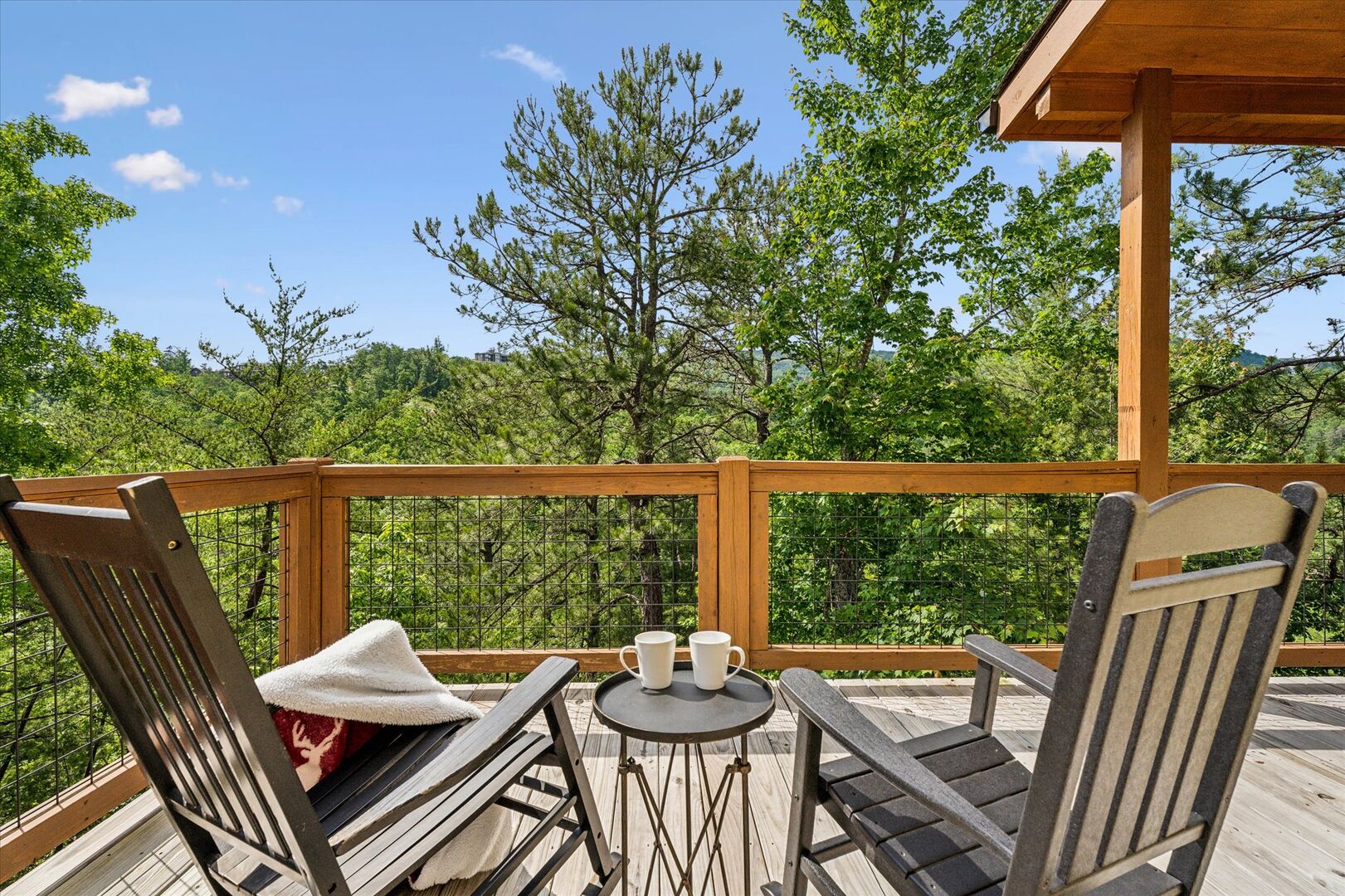 Klamath Falls vacation rentals over hotels